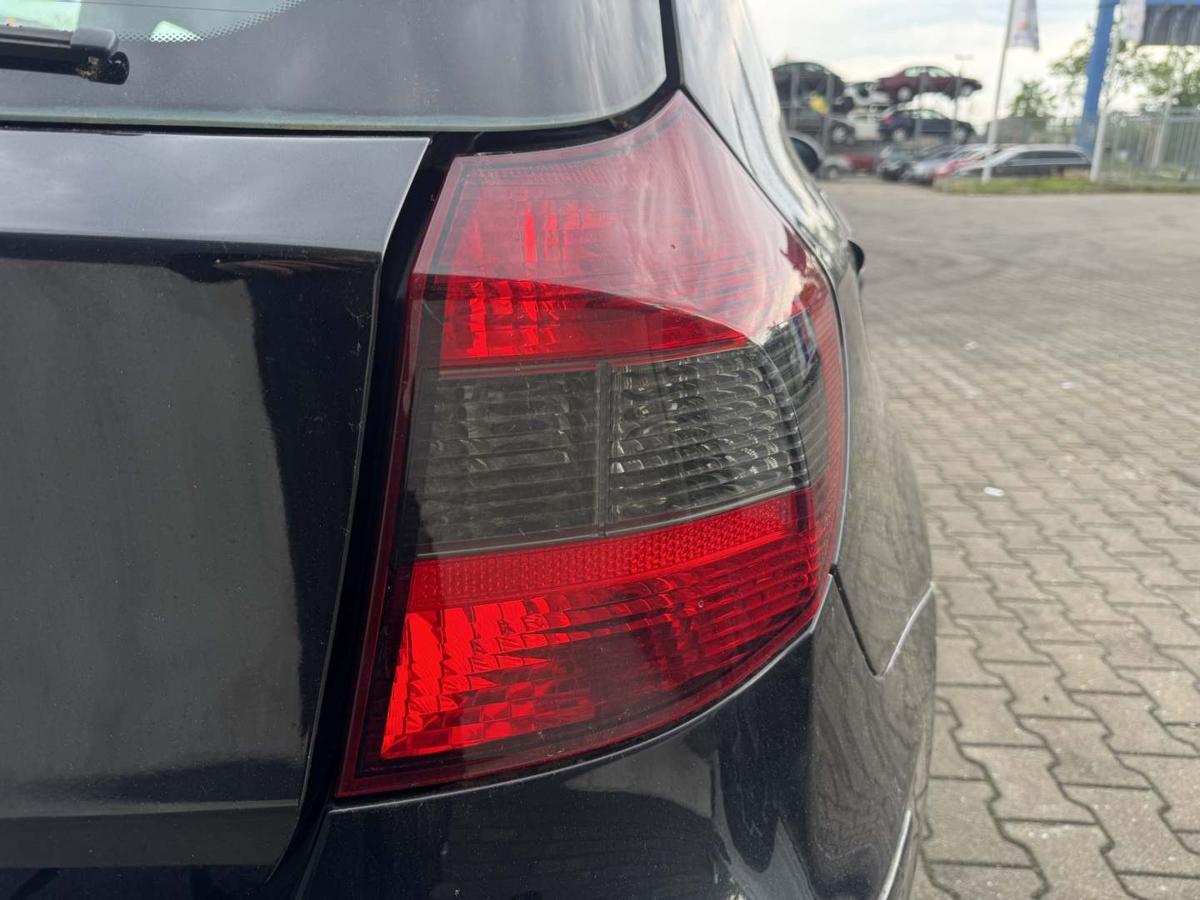 BMW 1er E87 original R&uuml;cklicht R&uuml;ckleuchte Schlussleuchte rechts Bj.2005